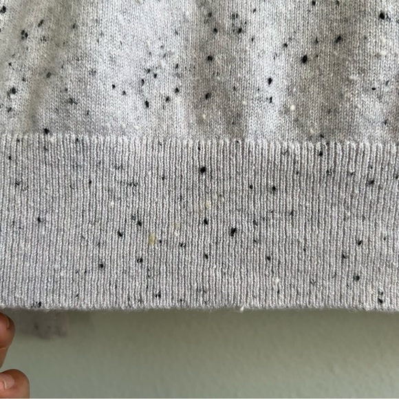 Everlane The 100% Cashmere Crew Neck Speckled Sweater Size Small - Picture 6 of 9